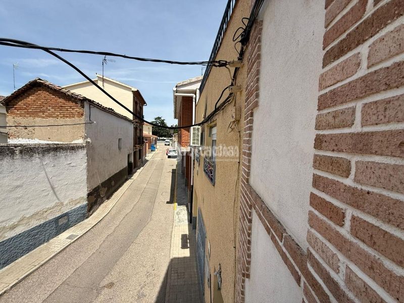 Foto fb82a22d-a6ea-4ea9-bed5-dadbea1cea45. Pis amb calefacció a Almorox