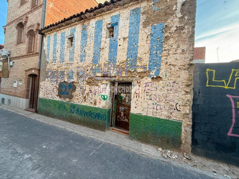 Foto 51f7babc-748c-4790-94bc-3ec162fec98c. Terreny residencial a Almorox