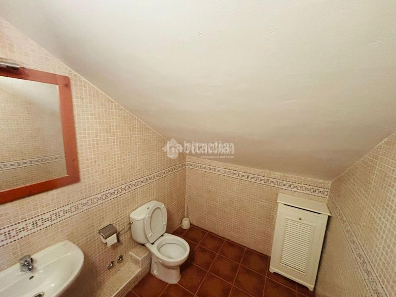 Foto c567e28d-2c4d-4d05-8bff-30b0af7bf575. Casa amb calefacció a Escalona
