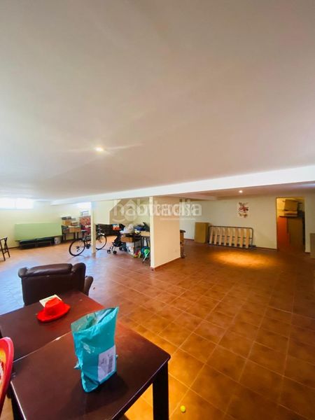 Foto d701f716-59ac-4f89-a283-e645bfec7084. Casa a Escalona