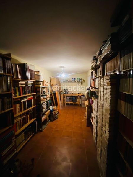 Foto f072569d-bd64-4f5c-b647-ab865993ed87. Casa a Escalona