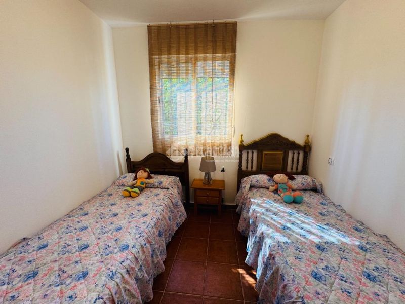 Foto 0d5129ed-fd6e-4ac6-aa6f-bc0011d06cee. Casa amb calefacció a Hormigos