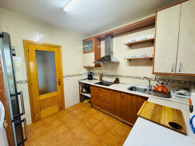 Foto abad4fba-2ab8-4856-b28e-0c2be1763dd0. Casa amb calefacció a Hormigos