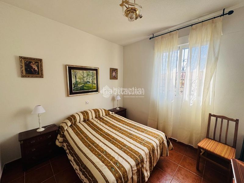 Foto e0a1b1d3-17ec-4bf7-93ab-55a26a8480cd. Casa amb calefacció a Hormigos