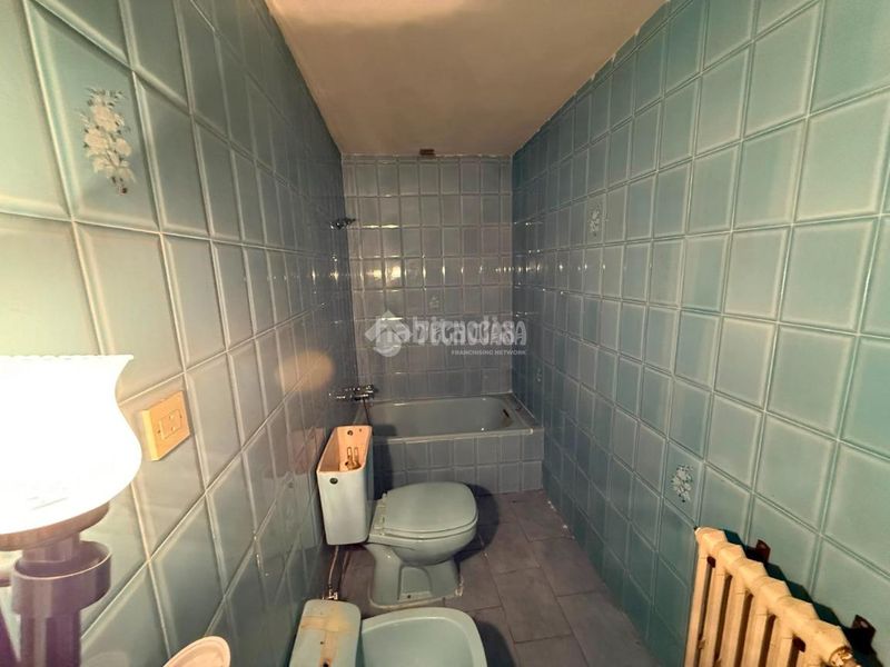 Foto 9e7f1c67-bb17-4fe8-8d9d-e00146493267. Casa aparellada amb calefacció a Almorox