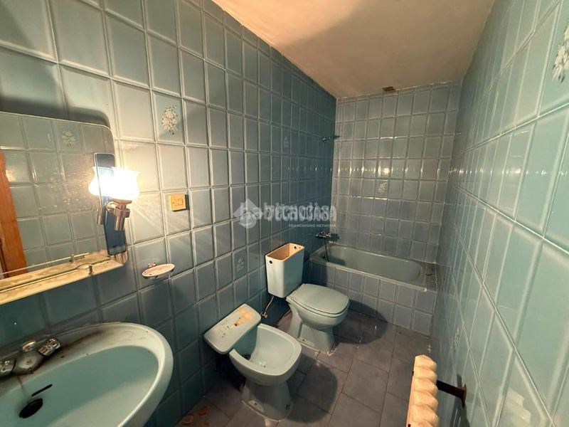 Foto aebadb04-254a-4496-9735-90d752427448. Casa aparellada amb calefacció a Almorox