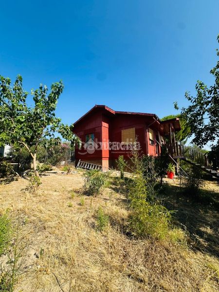Foto 9677307a-0258-4401-90fc-e6403e18a819. Casa amb aparcament a Escalona