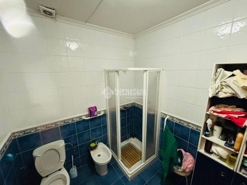 Foto 56c0fd99-bc4b-4616-836d-486111fee598. Casa aparellada amb calefacció a Escalona