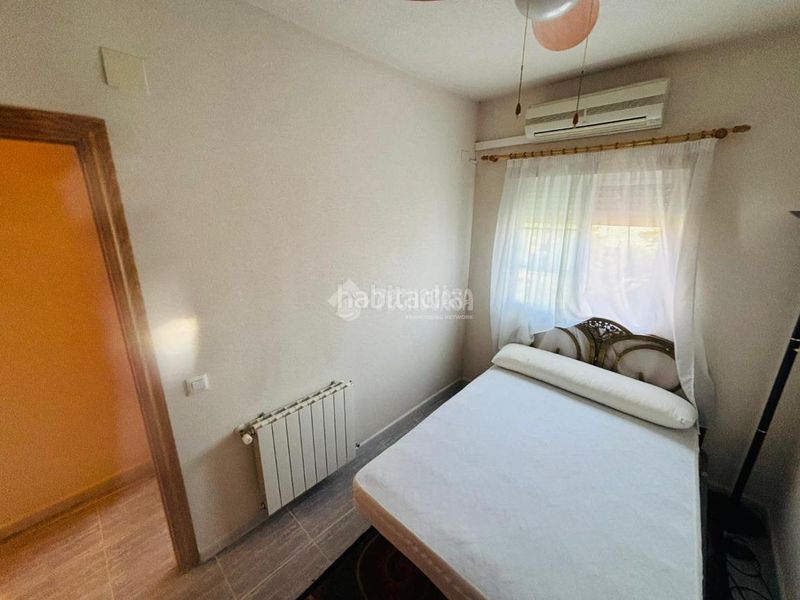 Foto c487a452-a3fa-419e-87b7-89f41233f658. Casa aparellada amb calefacció a Escalona
