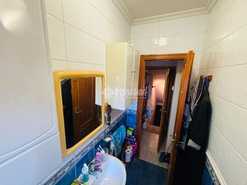 Foto ecdbc470-3676-4d87-b238-9407e42f9790. Casa aparellada amb calefacció a Escalona