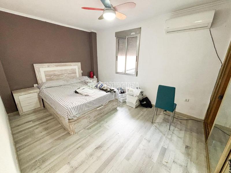 Foto 0e38419e-0413-4859-8cff-ef500d3477fa. Piso  en venta en Barrio Benicalap Valencia