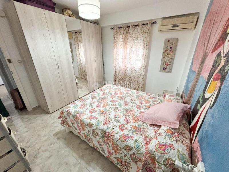 Foto 99683a43-2d2f-4ba0-86a2-b71dea993000. Appartamento in Barrio Benicalap Valencia