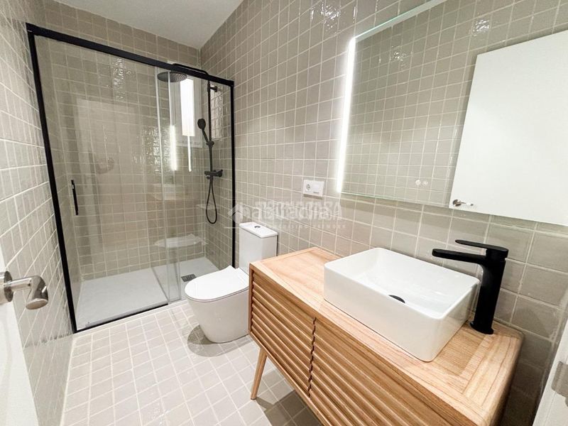 Foto e89b6cfd-b7bd-49e3-8267-5b6cb86fbefe. Pis a El Calvari Valencia