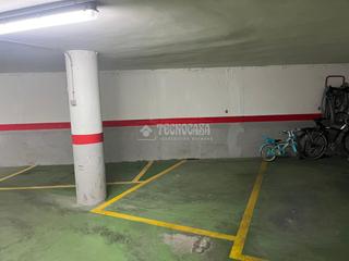 Aparcament cotxe en Barrio Benicalap. Boxplaza de garaje en venta en valencia