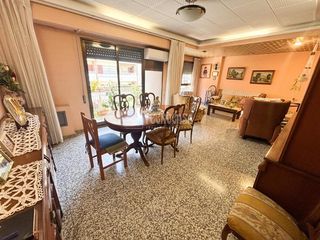 Flat in Barrio Benicalap. Piso en venta en valencia