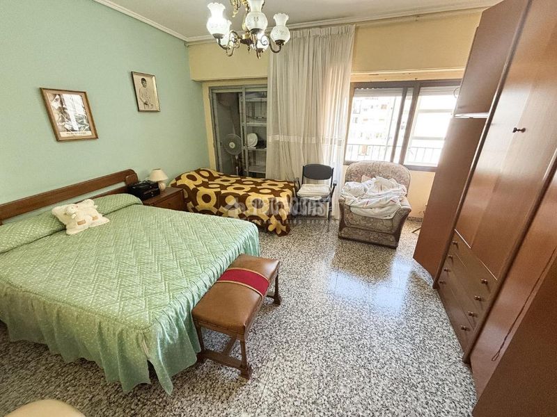 Foto a1ac37d2-ef74-463a-acce-6b4b7f71dad1. Pis amb aparcament a Barrio Benicalap Valencia