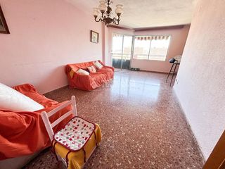 Etagenwohnung in El Calvari. Piso en venta en valencia