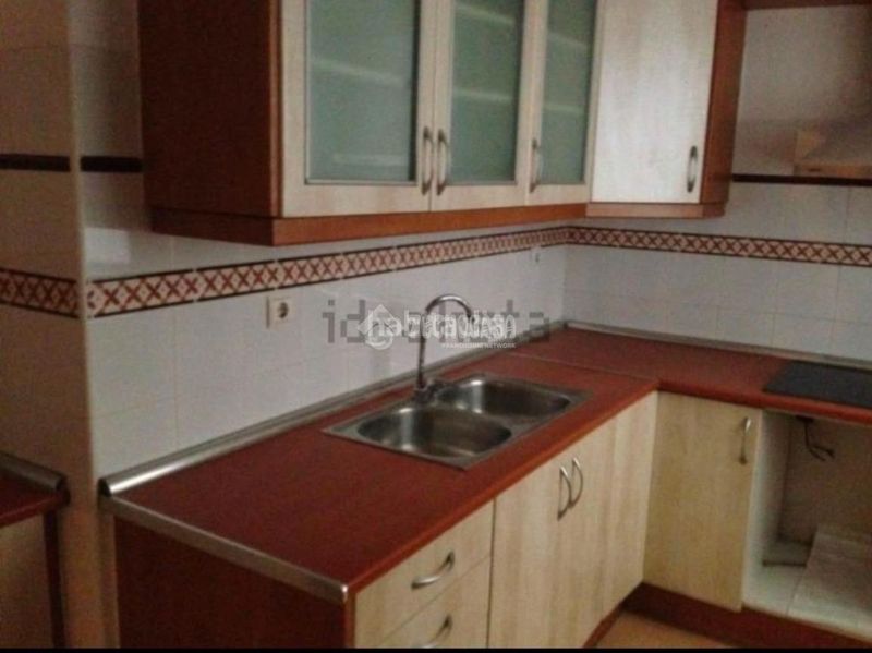 Foto 9438e4e1-f3a9-4ed1-8100-140cd48f85f7. Pis a Barrio Benicalap Valencia