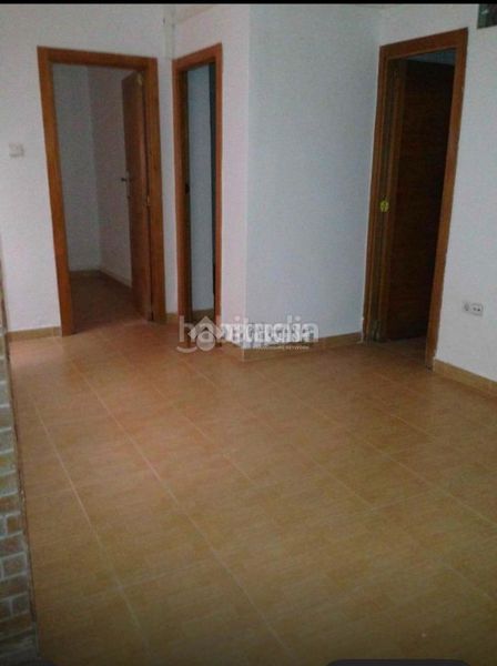 Foto d4153f9a-a0a2-4712-b530-301ddaae206f. Pis a Barrio Benicalap Valencia