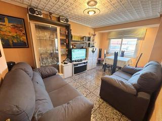 Pis en Barrio Benicalap. Piso en venta en valencia