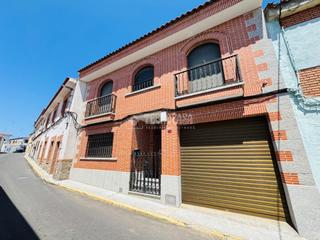Casa aparellada a Casar de Escalona (El). Casa en venta en el casar de escalona