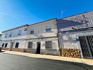 Maison jumelée à Pueblanueva (La). Casa en venta en la pueblanueva