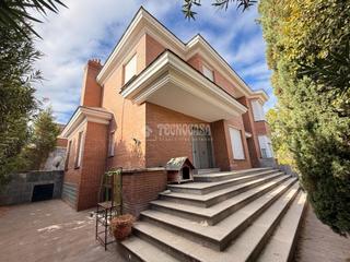 Casa en Hospital-Nuevo Centro. Casa en venta en talavera de la reina Casa en Hospital-Nuevo Centro. Casa en venta en talavera de la reina