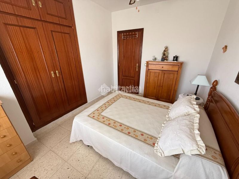 Foto b3383285-9c05-4d4f-abe1-20b465aeb80c. Casa aparellada amb calefacció a Lucillos