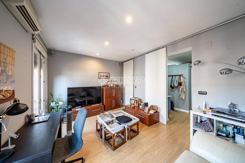 Foto d3fea717-f359-4e8f-9e6c-20f7d61bcfc3. Piso  en venta en Guindalera Madrid