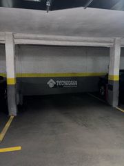 Aparcament cotxe a Prosperidad