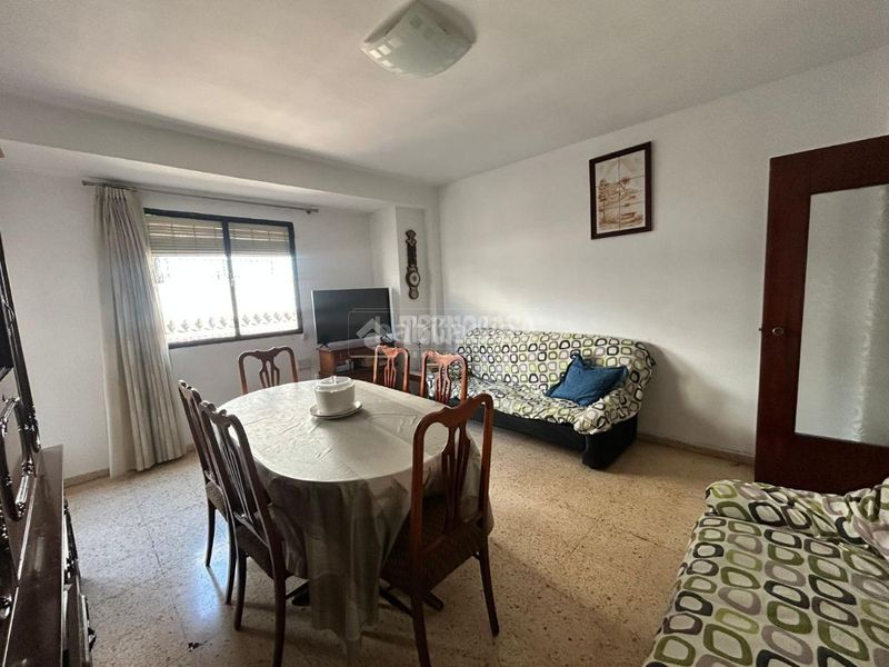 Foto 45bc4ce7-2d72-4fbd-a9a3-95ded0722bc9. Pis a La Constitución-Canaleta Mislata