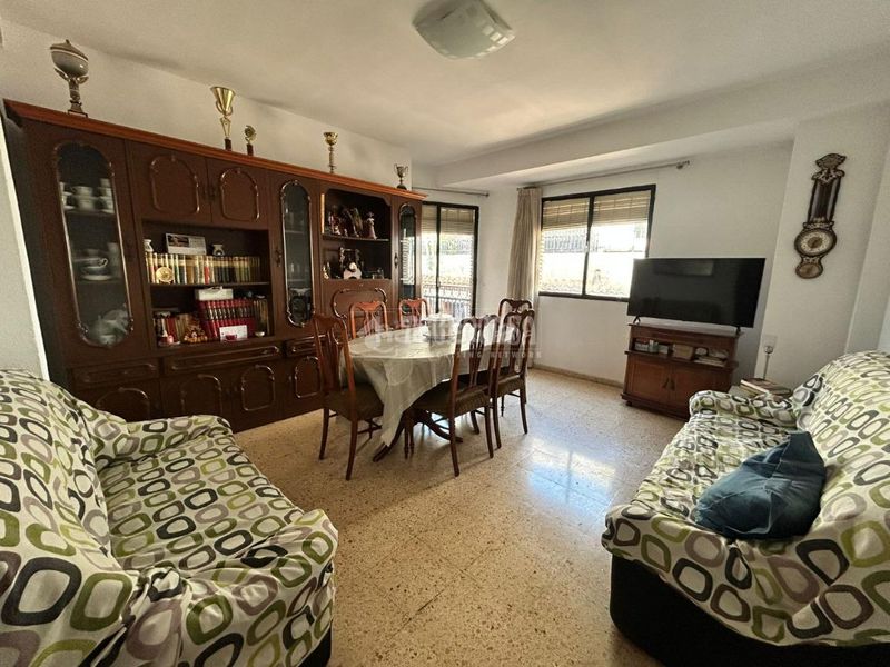 Foto a5f5273f-016f-4d99-acf6-0f0ed6011330. Pis a La Constitución-Canaleta Mislata