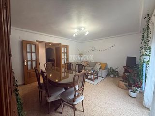 Etagenwohnung in Cardenal Benlloch. Piso en venta en mislata