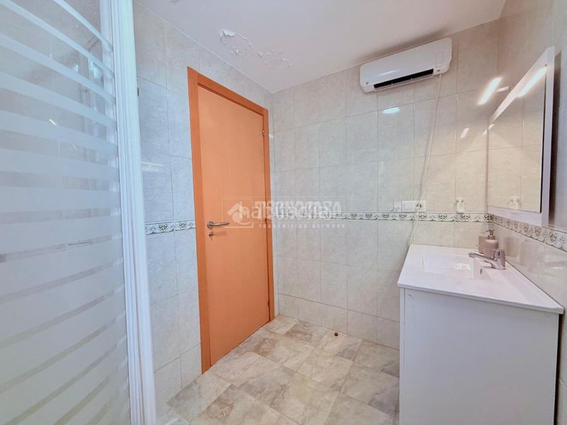 Foto 4c02a4f5-5d1f-4b7f-aa0c-f1fcb766e397. Piso  en venta en País Valencià Mislata