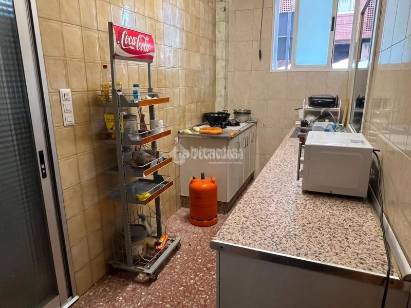 Foto 9468598d-ca51-4d75-bb4c-3a53889cb06b. Local comercial a Cardenal Benlloch Mislata