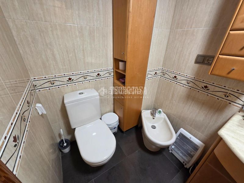 Foto 2548feb9-516c-4433-9e19-f693df6536f2. Pis a Cardenal Benlloch Mislata