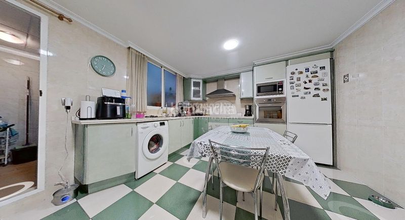 Foto a52877af-a5c1-4118-b3b7-34d94d7fd9a9. Pis a Cardenal Benlloch Mislata