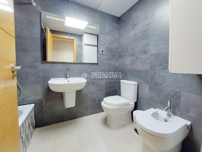 Foto e9f9ff79-2d1d-438b-8d6a-cdfc8613c5c3. Alquiler piso  en alquiler en Miralbueno Zaragoza