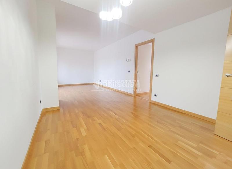 Foto 84adf424-b8e4-4342-9254-395483709d3a. Location appartement dans Miralbueno Zaragoza