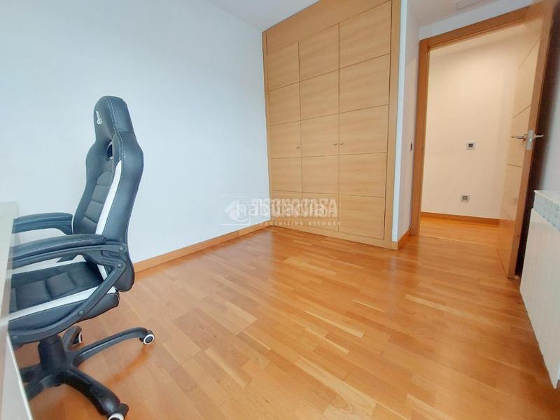 Foto 487d22f8-86da-4cf1-b923-6edd08f8355d. Flat with heating parking pool in Miralbueno Zaragoza