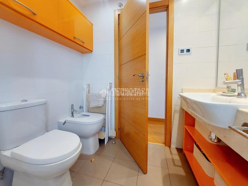 Foto f2c945ed-af45-4e04-8f10-7db5f7070dc5. Flat with heating parking pool in Miralbueno Zaragoza