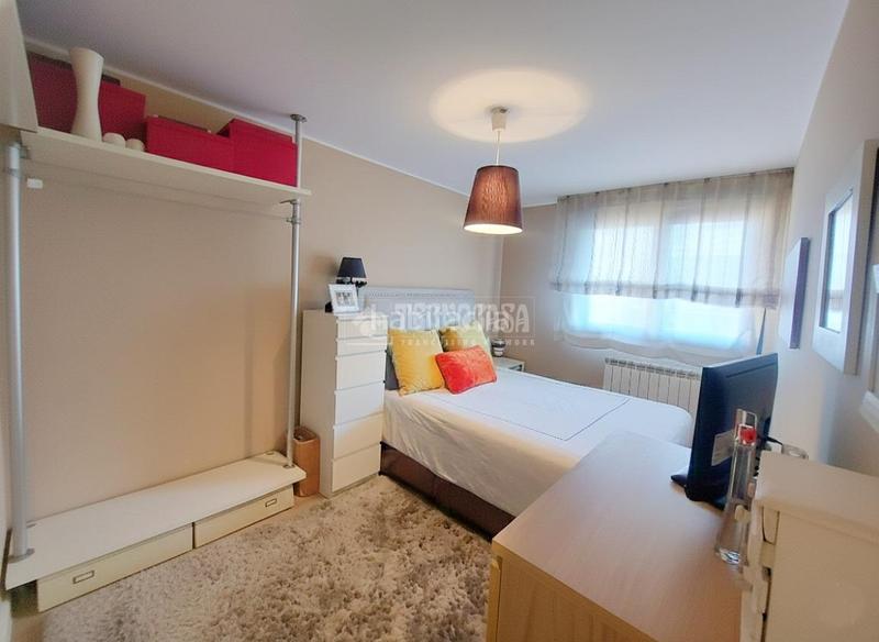 Foto 04302ddc-9604-44ed-a4bb-21b3d5e67a11. Appartamento con riscaldamento parcheggio in Miralbueno Zaragoza