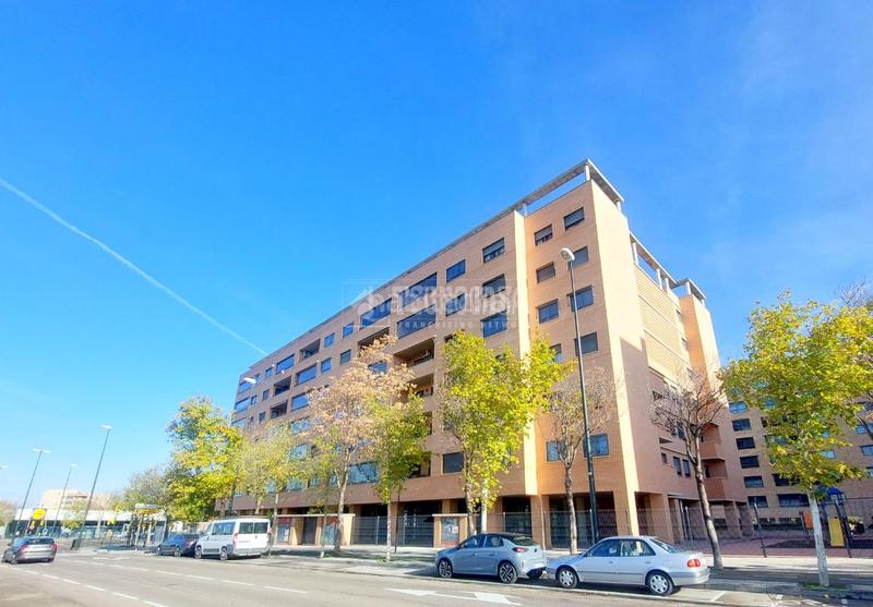 Foto 5505465b-8e82-4222-b303-d56bffdd83c4. Appartamento con riscaldamento parcheggio in Miralbueno Zaragoza