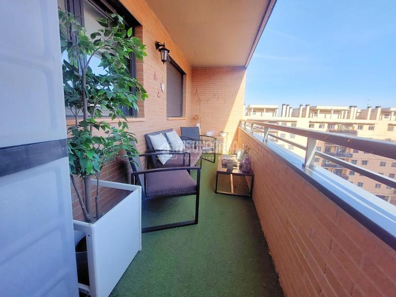 Foto 87745239-ecb9-4482-9745-37602950904a. Appartamento con riscaldamento parcheggio in Miralbueno Zaragoza