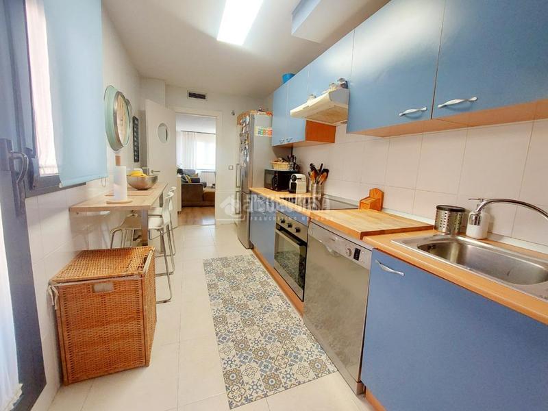 Foto edf1da7b-e044-47cf-9893-d10f4fb5e82e. Appartamento con riscaldamento parcheggio in Miralbueno Zaragoza