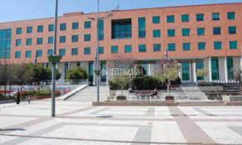 Foto b4b19188-1e8e-43e5-8db9-aa08e817766d. Piso  en venta en Centro Alcobendas
