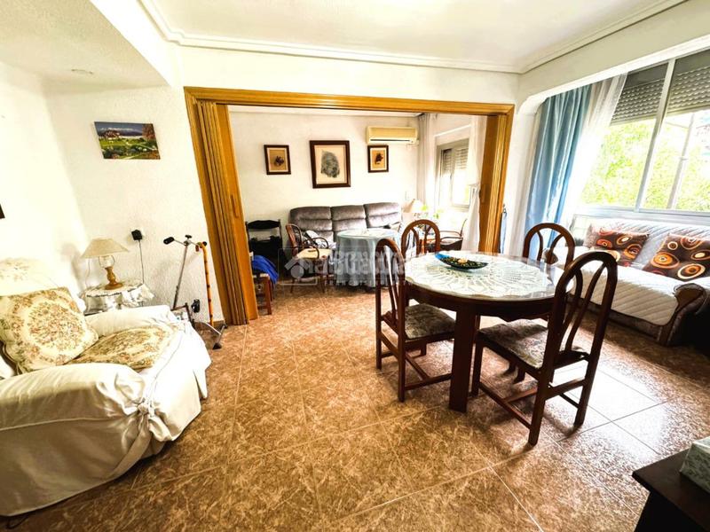 Foto 332dee7f-21e5-4b99-9f0d-77dcd8eb0a3c. Appartamento in Malilla Valencia