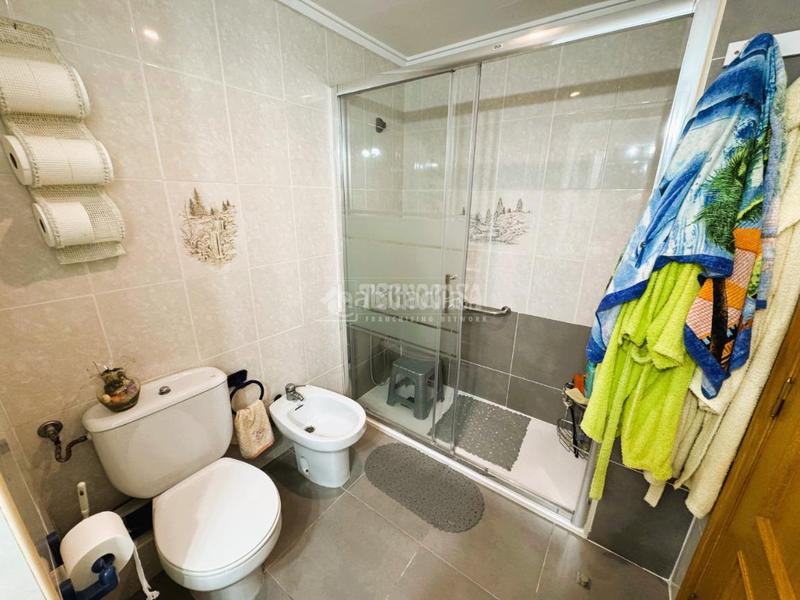 Foto 9f256c43-7db3-4cd1-8a22-5a5fe4c9f16b. Appartamento in Malilla Valencia