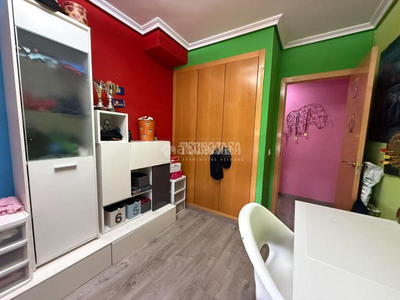 Foto ffbae356-2336-4c35-89ef-32f1664cb73c. Pis amb calefacció aparcament a Sant Marcel·lí Valencia