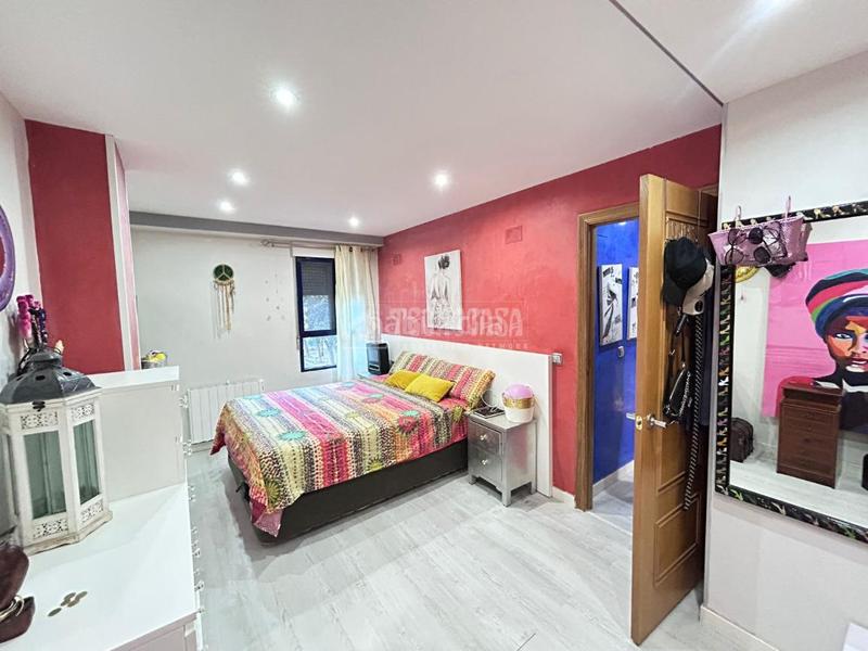 Foto 60ff2843-9ca2-4962-abde-faa6a0511b5c. Pis amb aparcament a Camí Reial Valencia